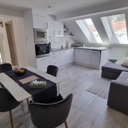 瓦茨Becsi Kapu Apartman公寓 外观 照片