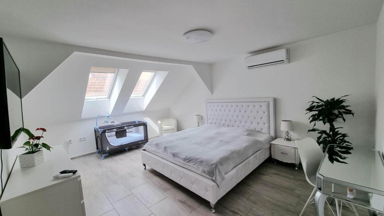 瓦茨Becsi Kapu Apartman公寓 外观 照片
