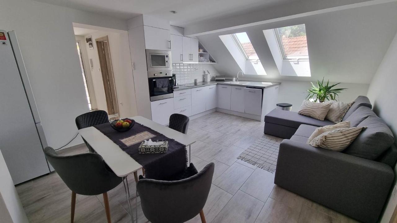 瓦茨Becsi Kapu Apartman公寓 外观 照片